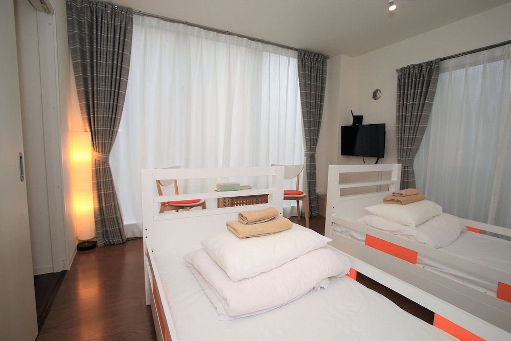 スタンダード ツインルーム (102) | ヌメロ ウーノ 東京