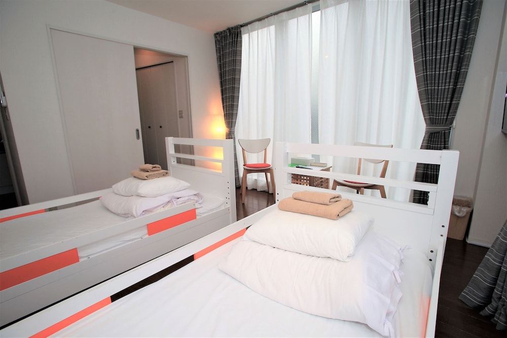 スタンダード ツインルーム (102) 客室5 | ヌメロ ウーノ 東京