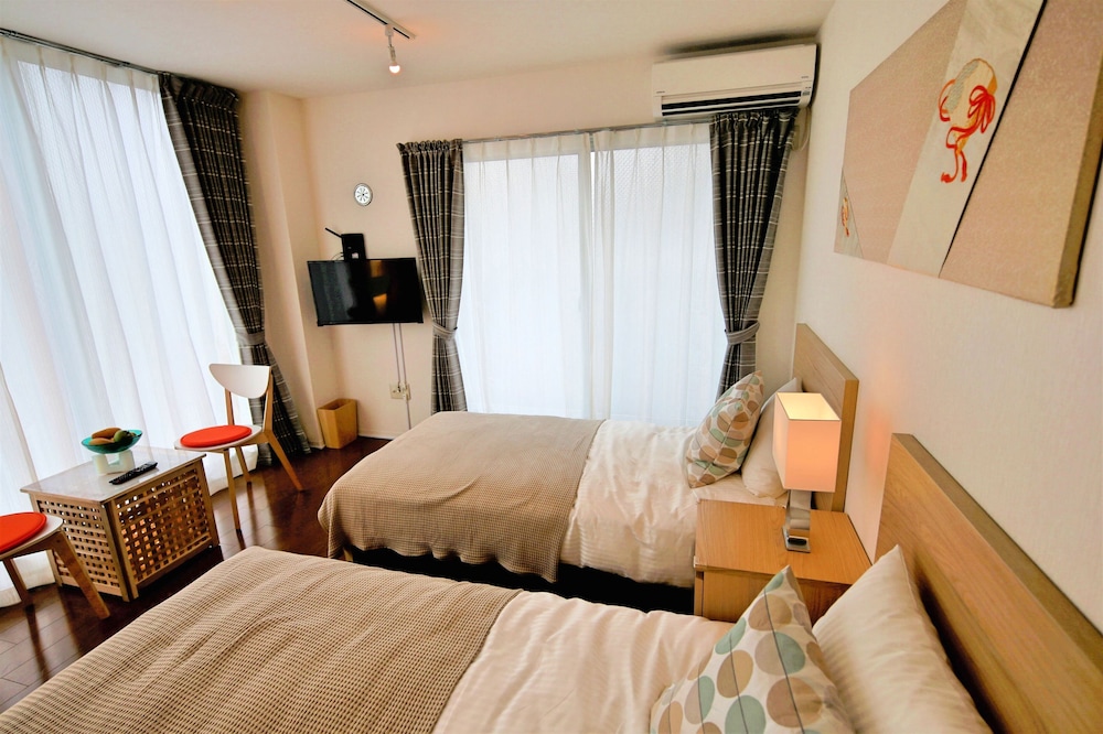 スーペリア ツインルーム (202) | ヌメロ ウーノ 東京