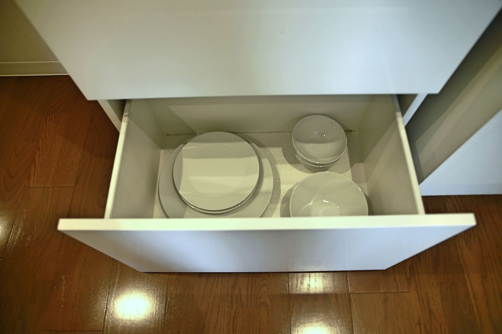 スーペリア ツインルーム (202) 専用キッチン1 | ヌメロ ウーノ 東京