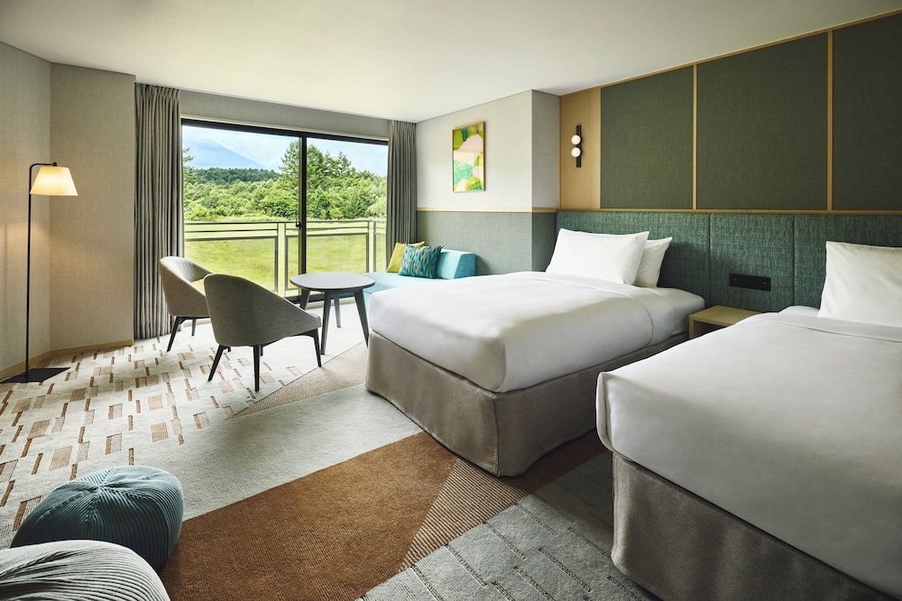 ファミリー スイート 1 ベッドルーム マウンテンビュー | ANAホリデイ・インリゾート軽井沢 by IHG