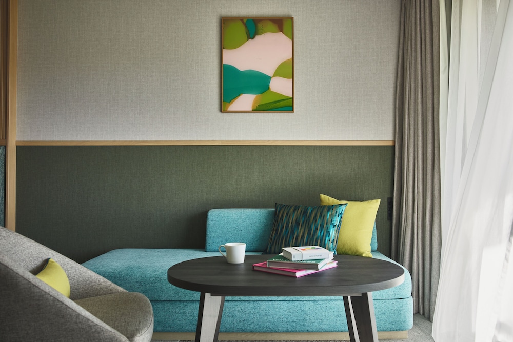 プレミアム ルーム シングルベッド 2 台 (Forest View) 客室2 | ANAホリデイ・インリゾート軽井沢 by IHG