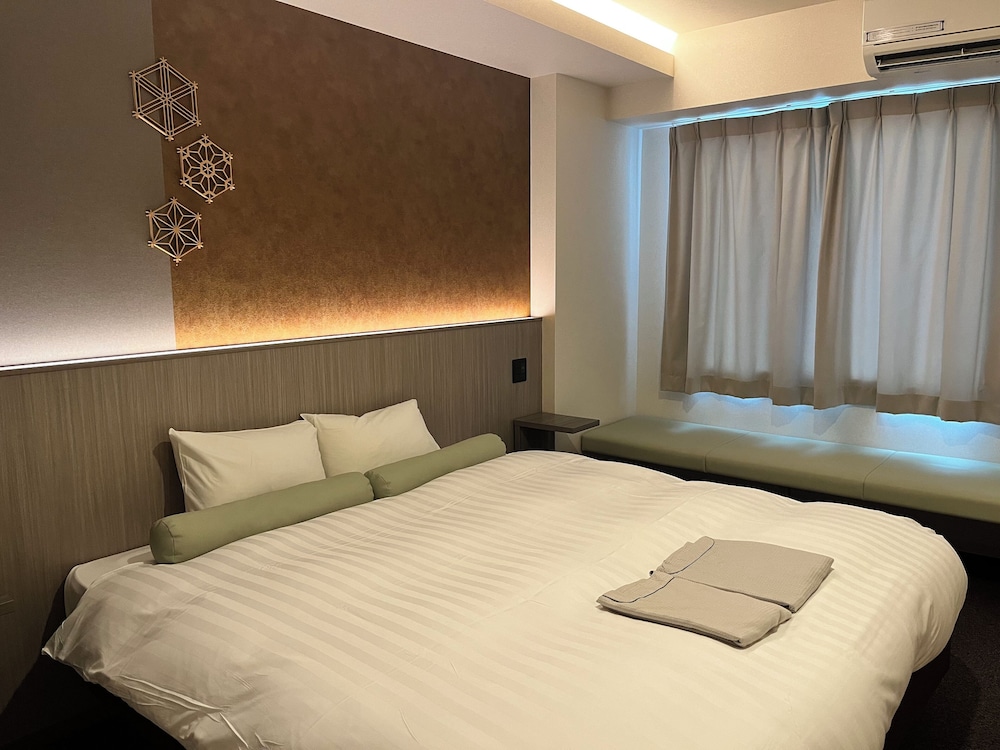 スタンダード ダブルルーム | ホテルジャパネスク京都駅 ZEQUU