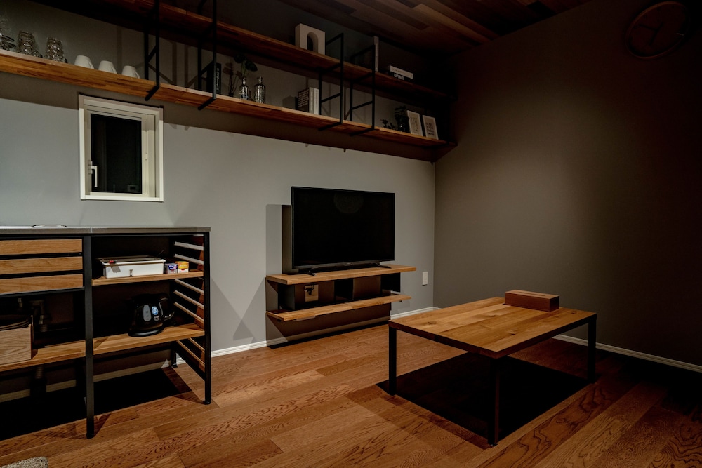 一棟貸し 102 リビング エリア0 | Rakuten STAY HOUSE × WILLSTYLE 八幡堀