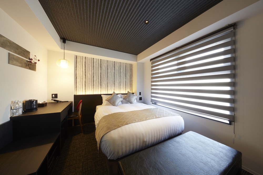 スタンダード ダブルルーム 客室1 | Rinn Kamiebisu