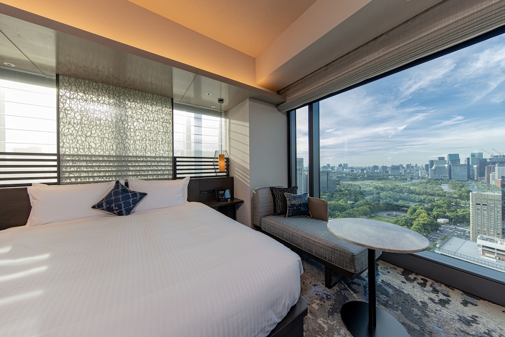 デラックスコーナーキングルーム 31平米 禁煙 客室1 | THE BLOSSOM HIBIYA