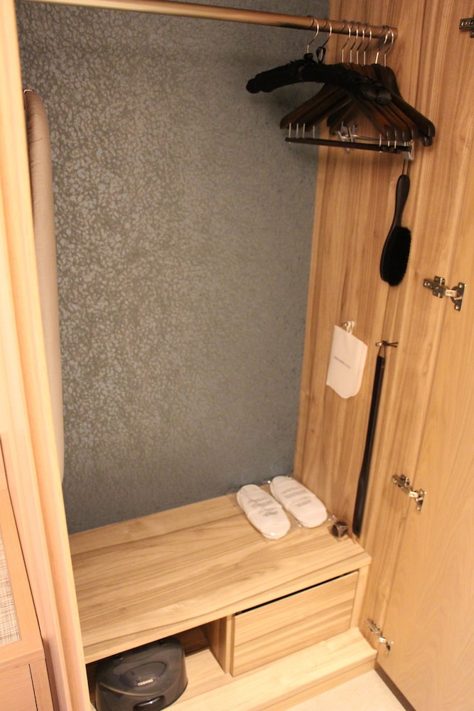 スーペリア ツインルーム 25平米 禁煙 客室の設備とサービス3 | THE BLOSSOM HIBIYA