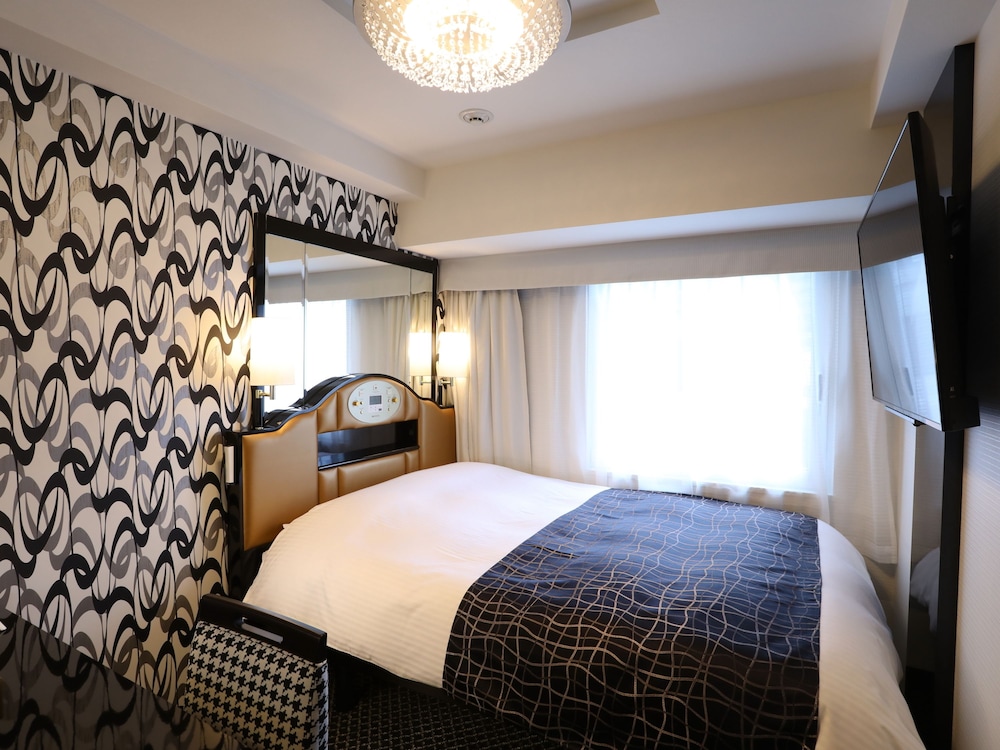 客室1 | アパホテル〈新宿 歌舞伎町中央〉