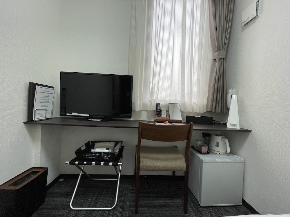 スタンダードセミダブル 客室3 | 御徒町アーバンホテル