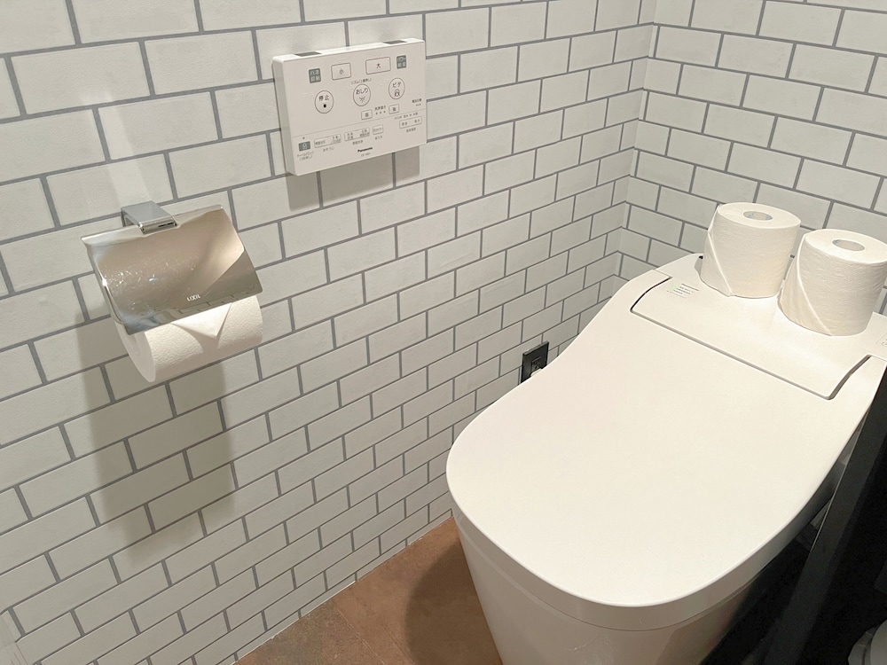 スタンダード ダブルルーム 客室2 | Book Tea Bed 新宿御苑