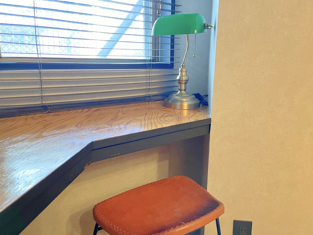 スタンダード ダブルルーム リビング エリア0 | Book Tea Bed 新宿御苑