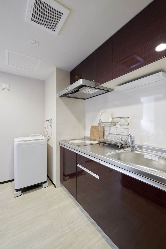 プレミアム スイート ベッドルーム (複数) シティビュー 専用キッチン0 | ランドーレジデンスすすきのスイーツ