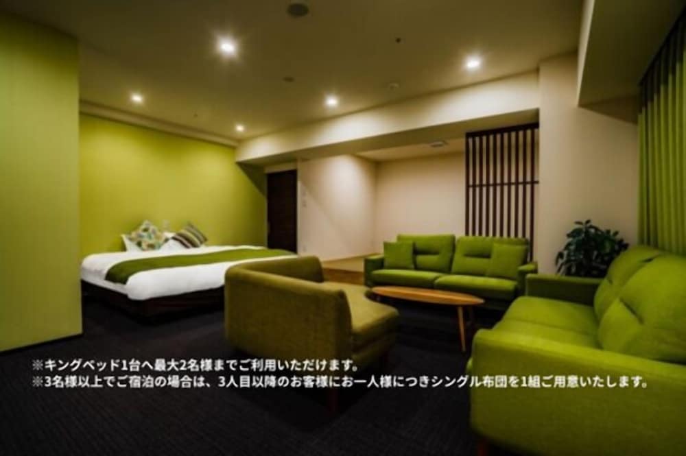 ロマンティック スイート ベッド (複数台) | ランドーレジデンシャルホテル札幌スイーツ