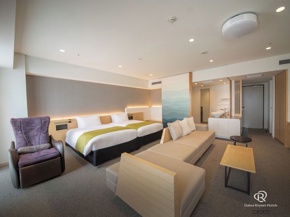 シアタールーム TRAIN VIEW 禁煙 | ダイワロイネットホテル京都テラス八条 PREMIER