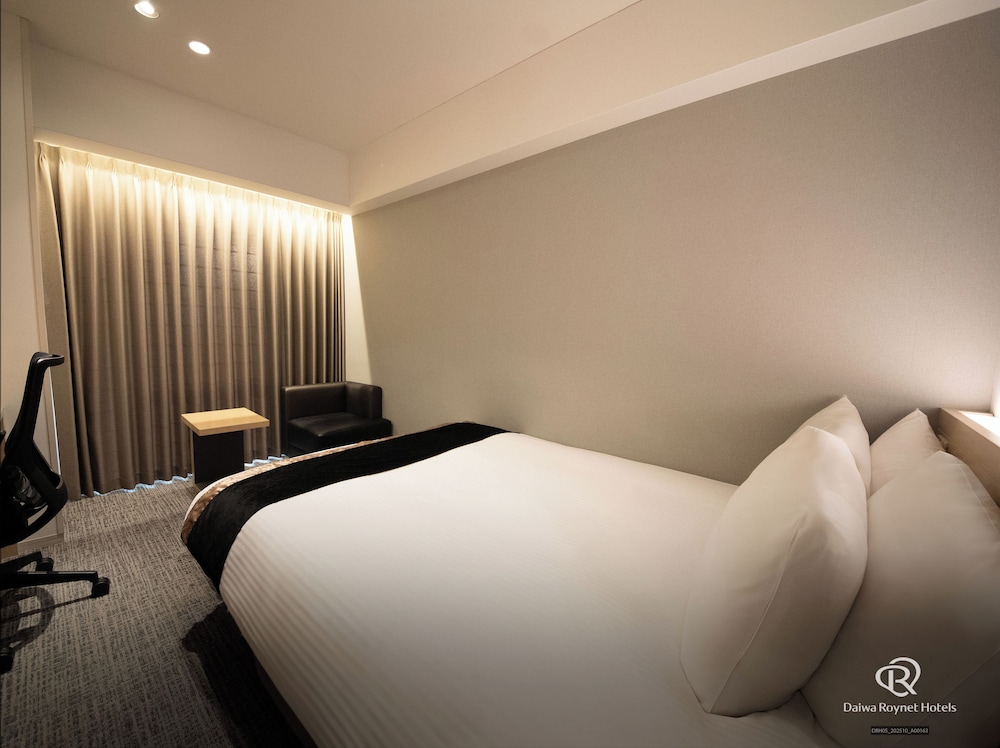 スーペリアダブル 禁煙 客室1 | ダイワロイネットホテル京都テラス八条 PREMIER