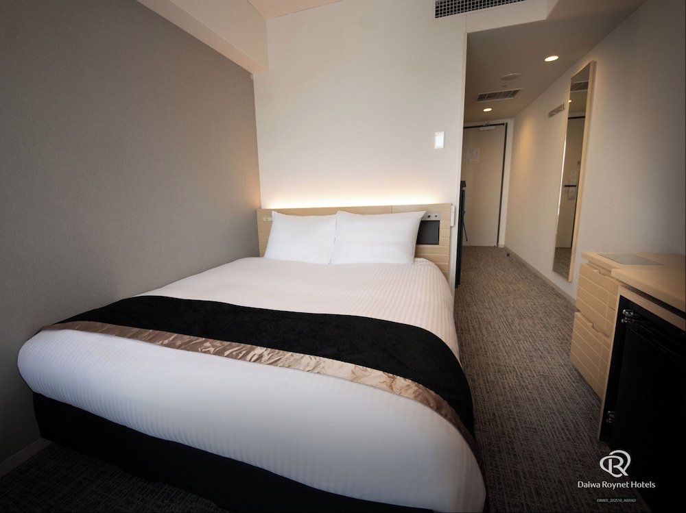 スーペリアダブル CITY VIEW 禁煙 客室1 | ダイワロイネットホテル京都テラス八条 PREMIER