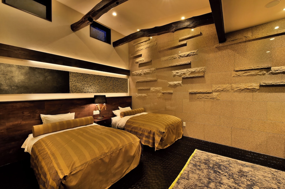 [玻璃] 温泉露天風呂付客室 夕日百選の堂ヶ島と駿河湾を一望 禁煙 客室1 | 繭二梁