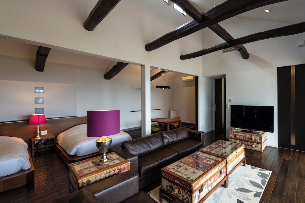 [沖の嶺] 露天風呂付客室 禁煙 | 富岳群青