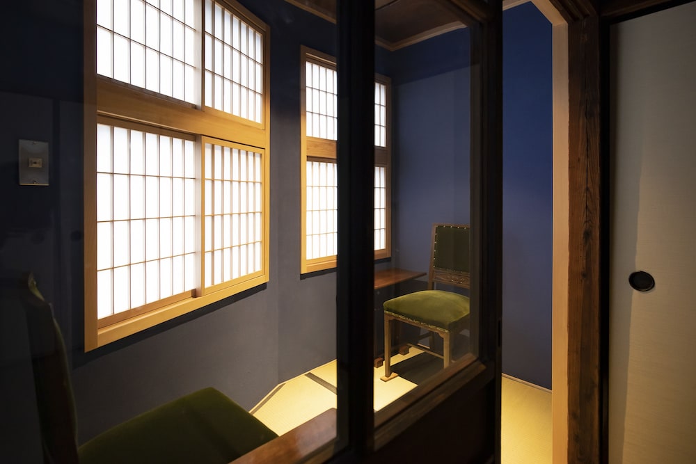 町家一棟貸し(国指定文化財) 客室1 | 金沢町家 兼六