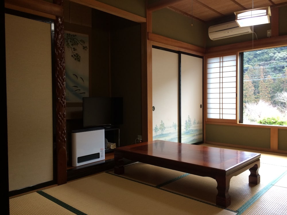 客室1 | 民宿旅館 川合 客室1 | 民宿旅館 川合
