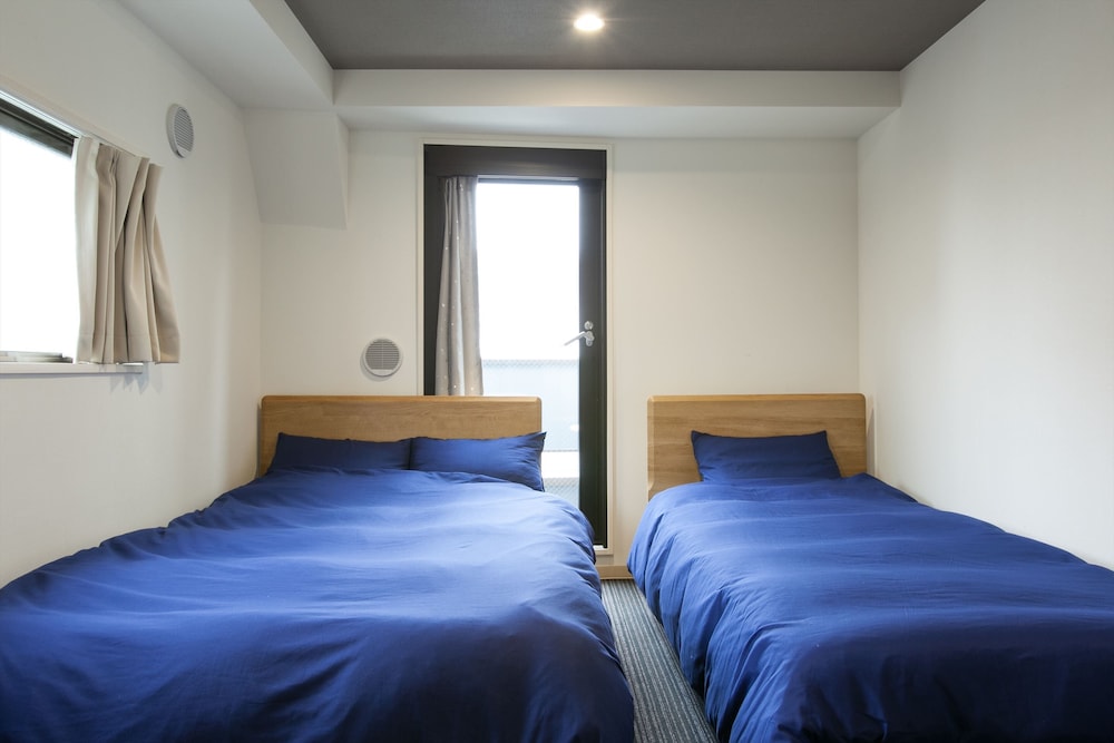 スタンダード ツインルーム バルコニー 客室1 | 44824 ココロイン浅草蔵前 (心心樂)