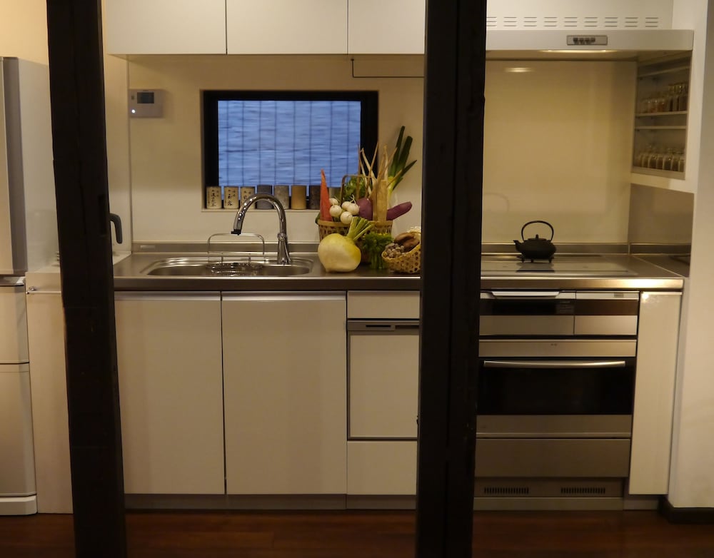 町家一棟まるまる 専用キッチン0 | Canal House Takasegawa