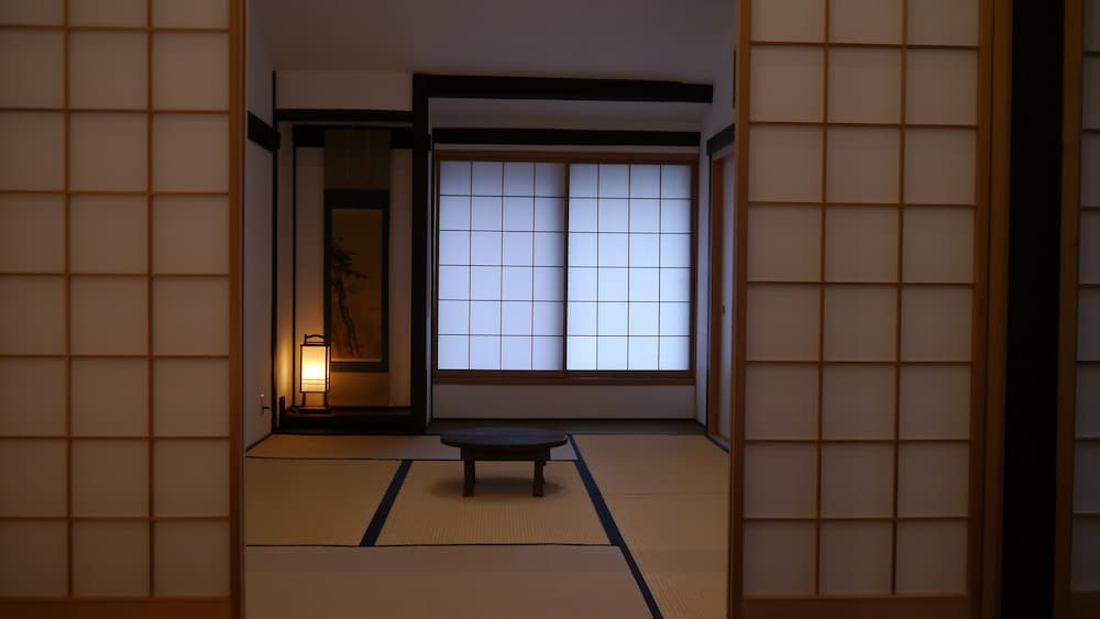 町家一棟まるまる 客室2 | Canal House Takasegawa