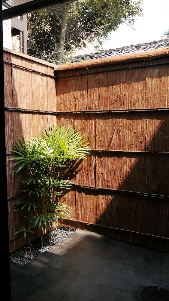 町家一棟まるまる 部屋からの景観0 | Canal House Takasegawa