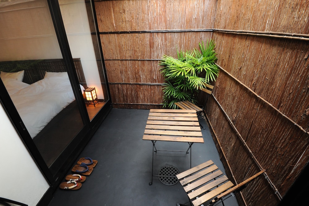 町家一棟まるまる テラス / パティオ0 | Canal House Takasegawa