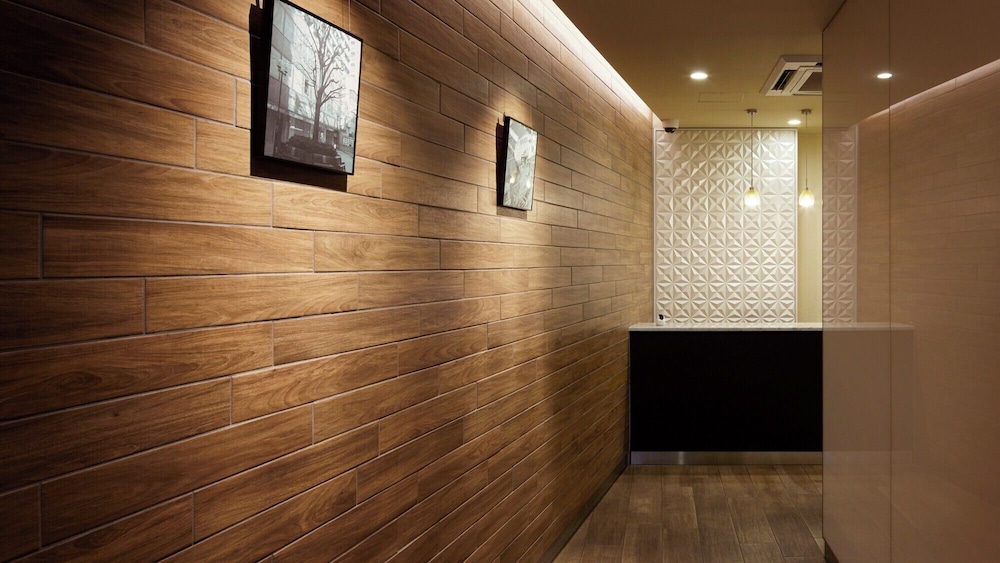 内部エントランス1 | KARIO 笹塚