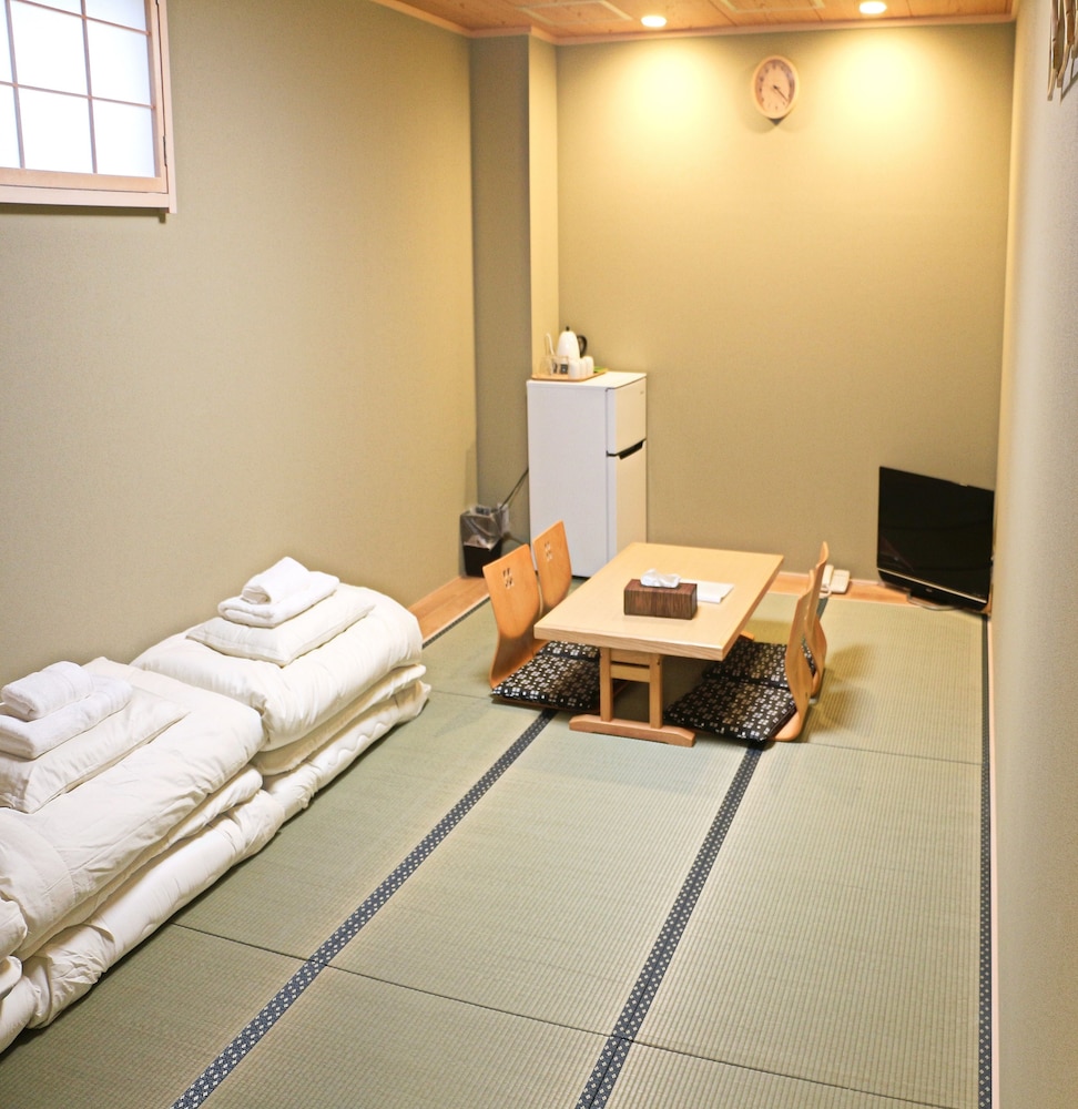 ルーム (404) 客室1 | 秋葉原 旅荘 中川