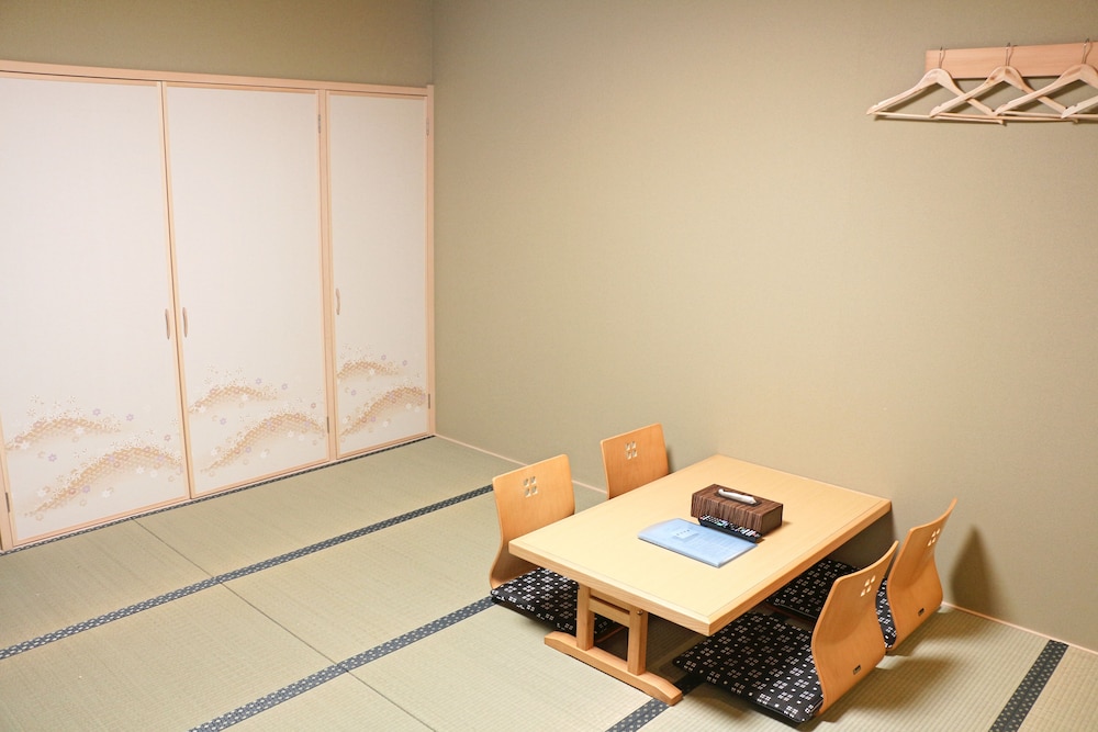 ルーム (403) 客室2 | 秋葉原 旅荘 中川