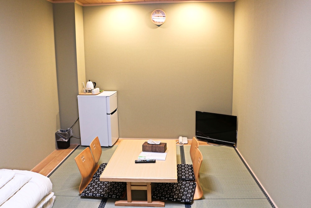 ルーム (404) 客室3 | 秋葉原 旅荘 中川