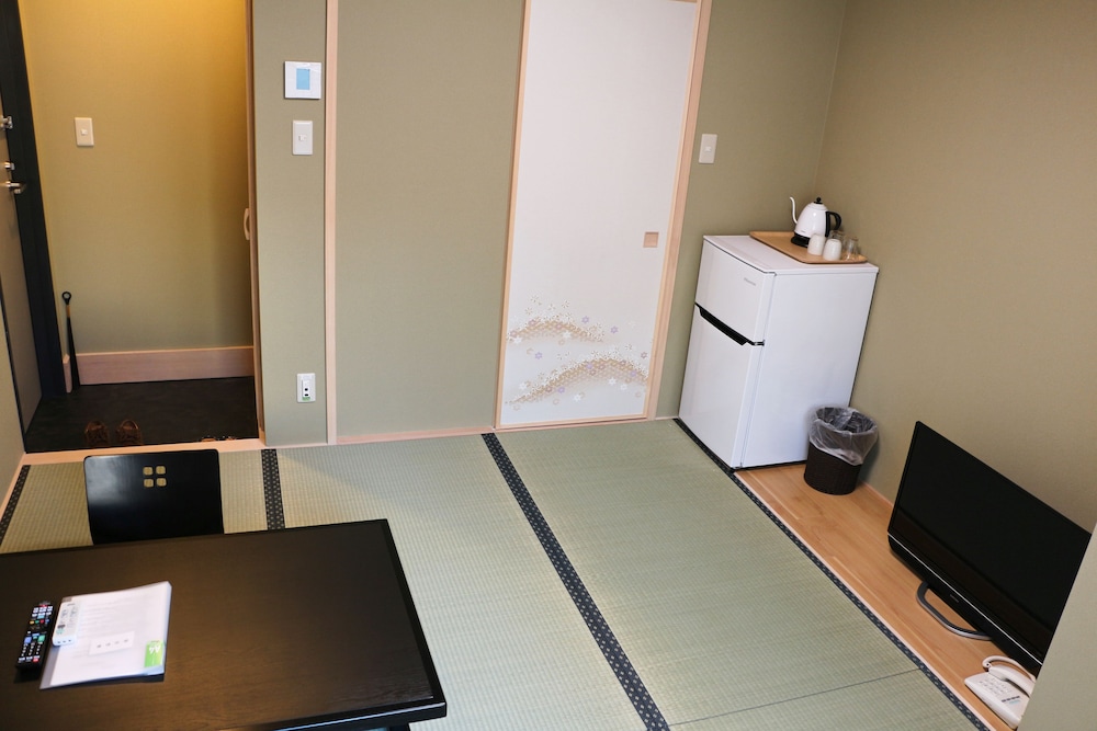 ルーム (503) 客室1 | 秋葉原 旅荘 中川