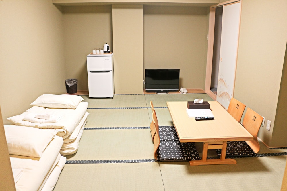 ルーム (304) | 秋葉原 旅荘 中川