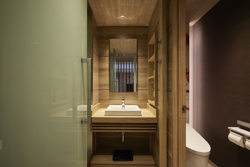 オールフィット キング バスルーム2 | アルフィットホテル アンド バー 赤坂