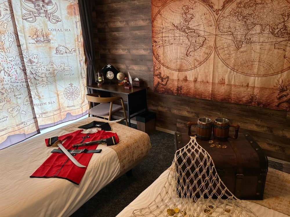 [海賊ルーム] 1日1室限定 / 角部屋 / 禁煙 客室1 | 変なリゾート＆スパ 関西空港