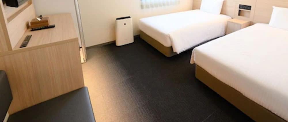 デラックス ツインルーム 禁煙 客室2 | 変なホテルプレミア東京 浅草田原町