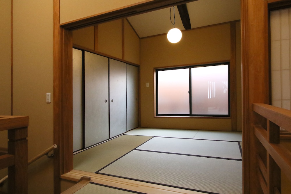 客室1 | 睡蓮
