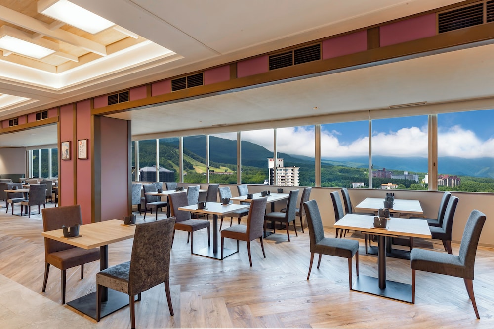 メインイメージ | 亀の井ホテル 草津リゾート