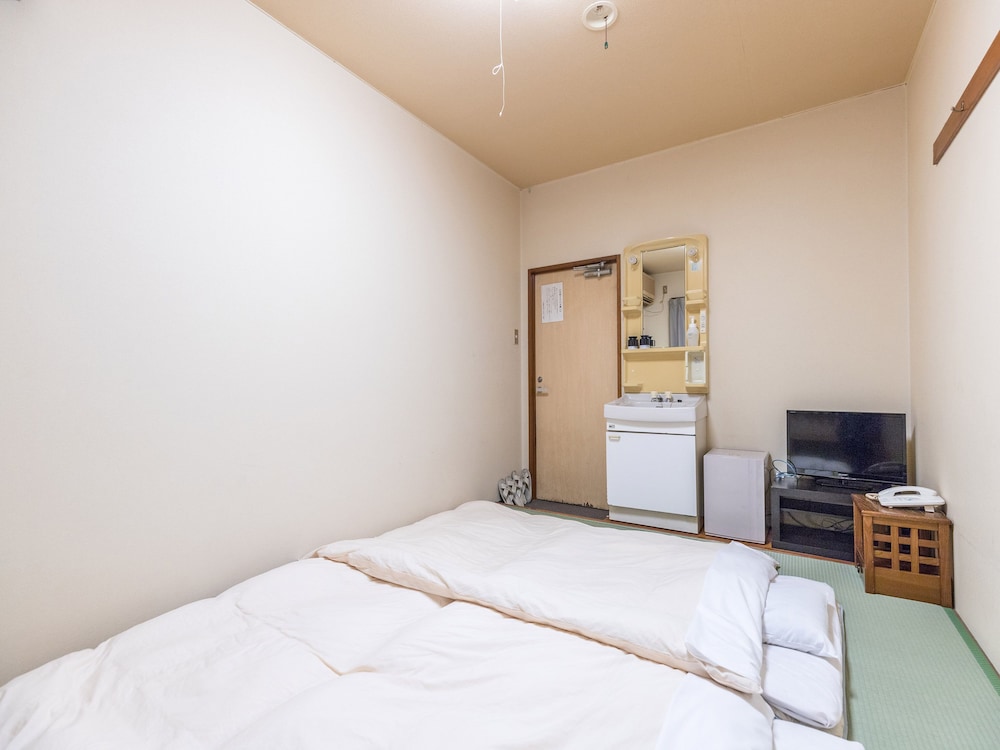 和室2名部屋 共用バスルーム 禁煙 | ホテル伊勢崎イースト