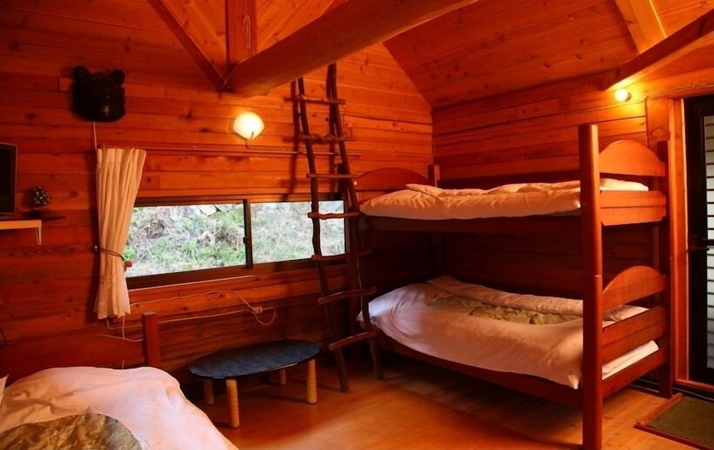 ログハウス小部屋タイプ お部屋タイプおまかせ 禁煙 客室2 | マウンテンドーム