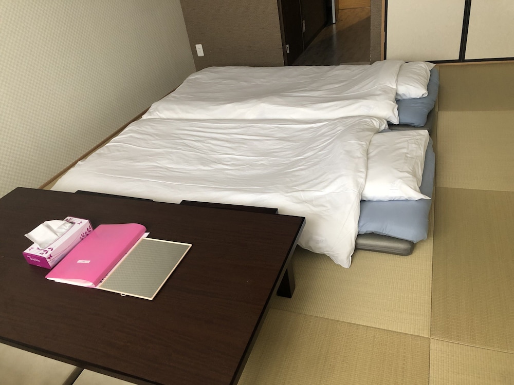 和室 3名用 客室2 | Beppu Hostel U&T