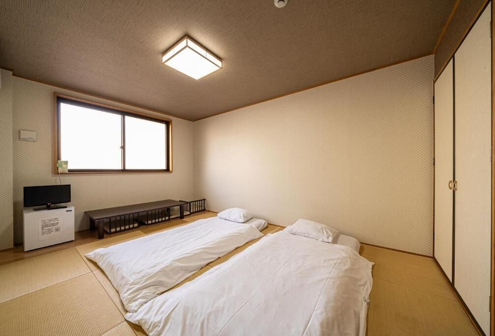 和室 3名用 客室3 | Beppu Hostel U&T