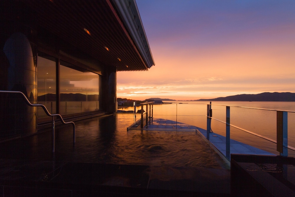 メインイメージ | 油谷湾温泉 ホテル楊貴館 メインイメージ | 油谷湾温泉 ホテル楊貴館