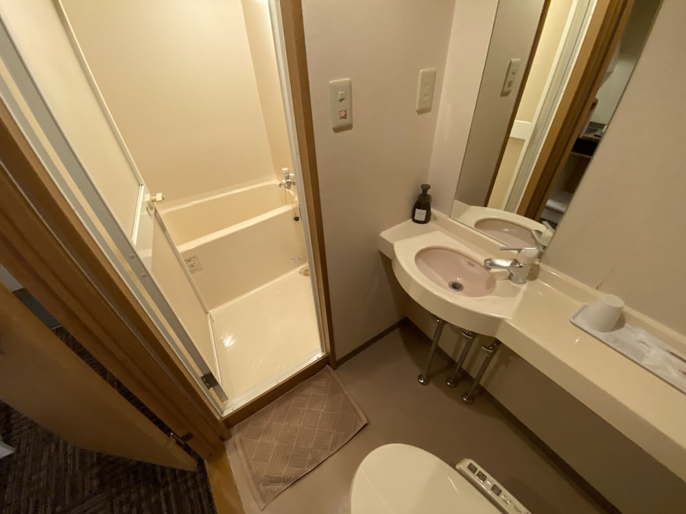 ツインルーム 喫煙可 バスルーム0 | 竜ヶ崎プラザホテル本館