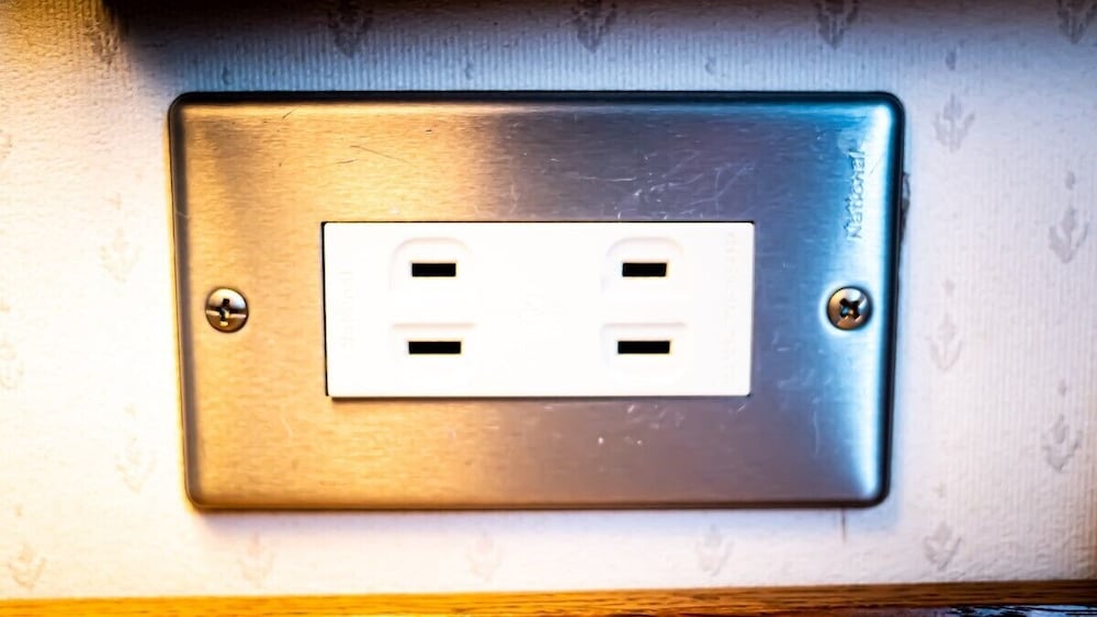 スタンダード ツインルーム 喫煙可 客室13 | 八戸プラザホテル