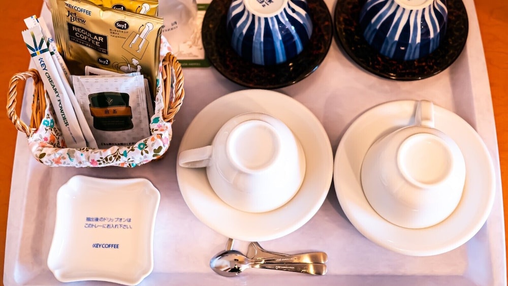 スタンダード ツインルーム 喫煙可 客室2 | 八戸プラザホテル