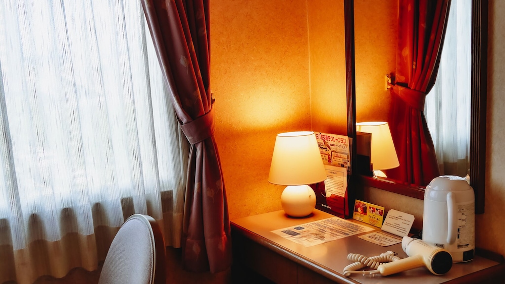 スタンダード ツインルーム 喫煙可 客室22 | 八戸プラザホテル