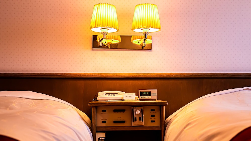 スタンダード ツインルーム 喫煙可 | 八戸プラザホテル